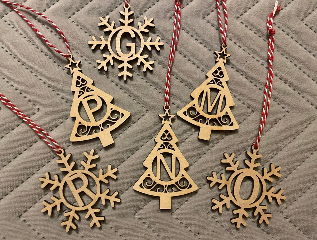 Initial snowflake wooden decoration