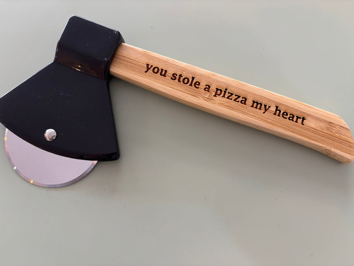 Pizza cutter